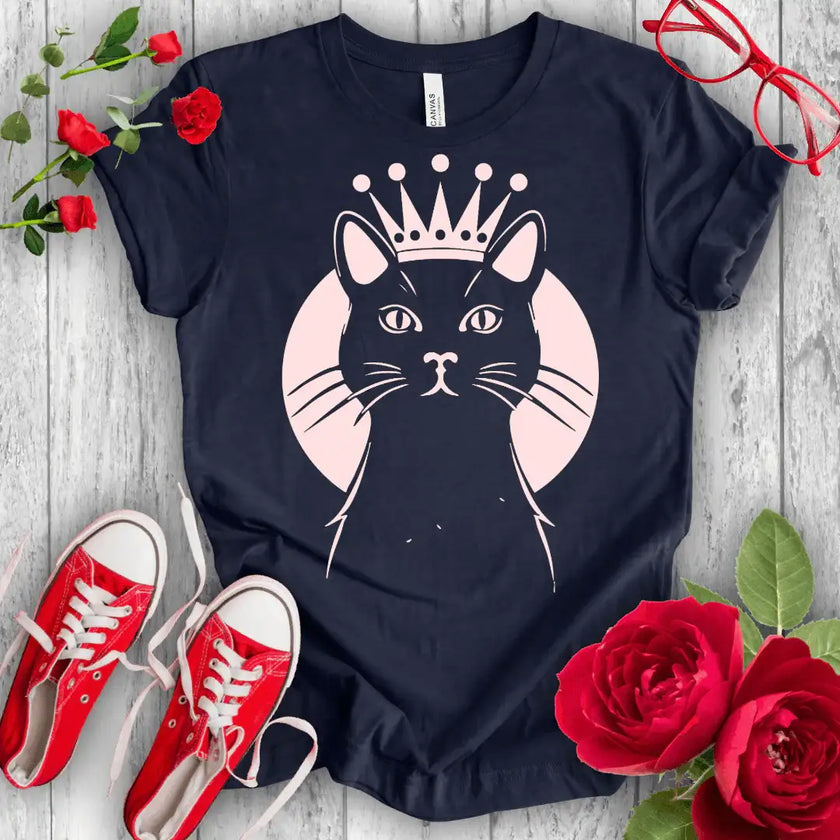 Sweet Queen T-Shirt: Rule with Style. - STYLISHOUR