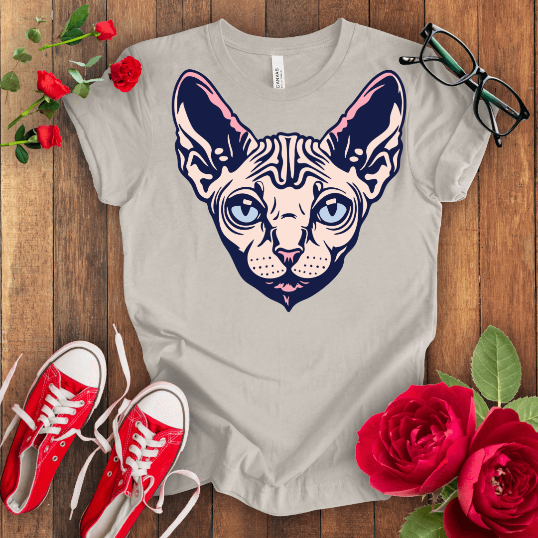Suspicious Cute Cat T-shirt - STYLISHOUR