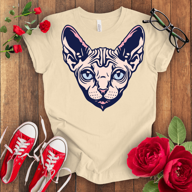 Suspicious Cute Cat T-shirt - STYLISHOUR
