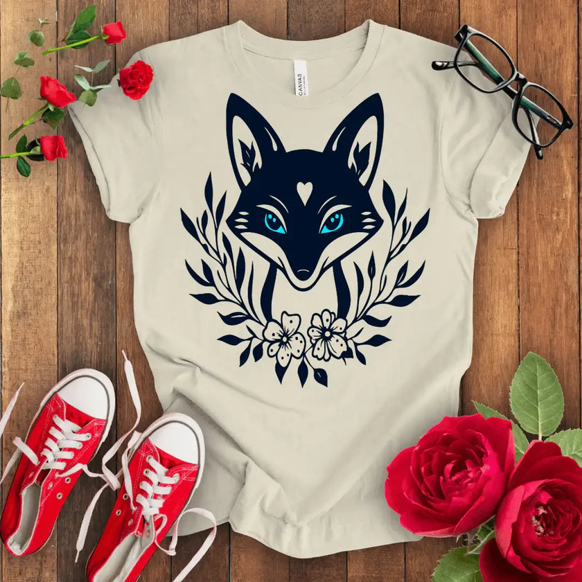Sky Fox Tee - Cute Eye Catcher - STYLISHOUR