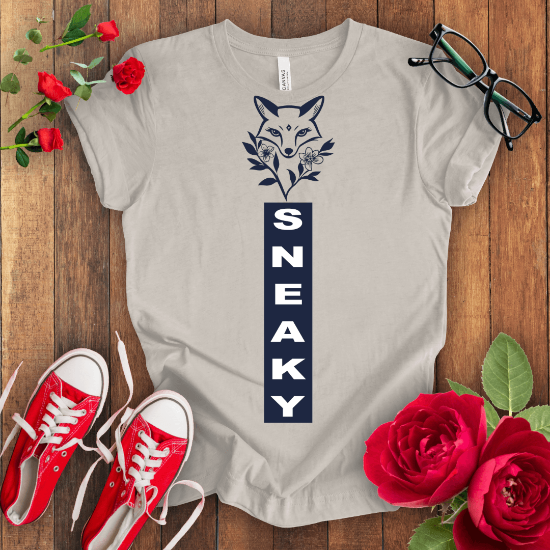 Sneaky Fox T-shirt - STYLISHOUR