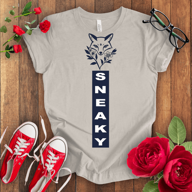 Sneaky Fox T-shirt - STYLISHOUR