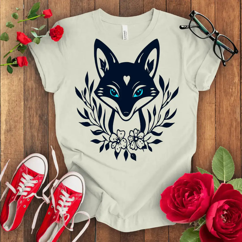 Sky Fox Tee - Cute Eye Catcher - STYLISHOUR