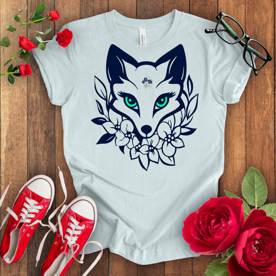 Adorable Sneaky Fox T-shirt - STYLISHOUR