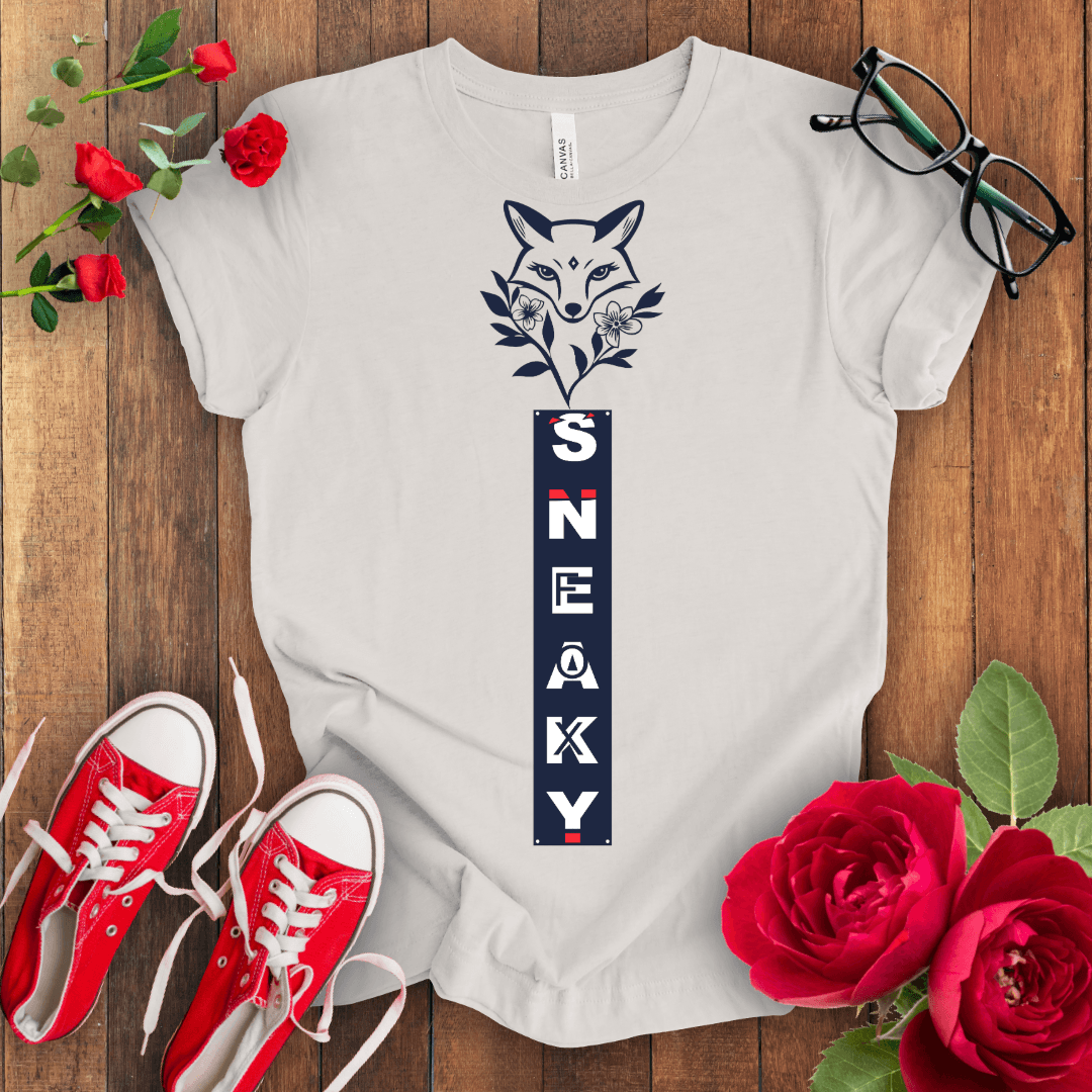 Sneaky Cute Fox T-shirt - STYLISHOUR