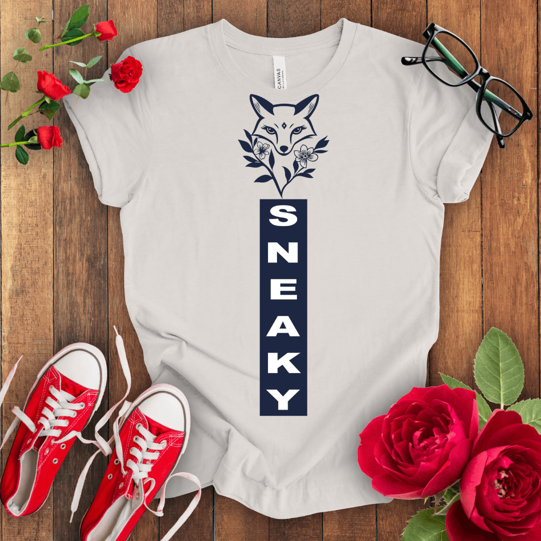 Sneaky Fox T-shirt - STYLISHOUR