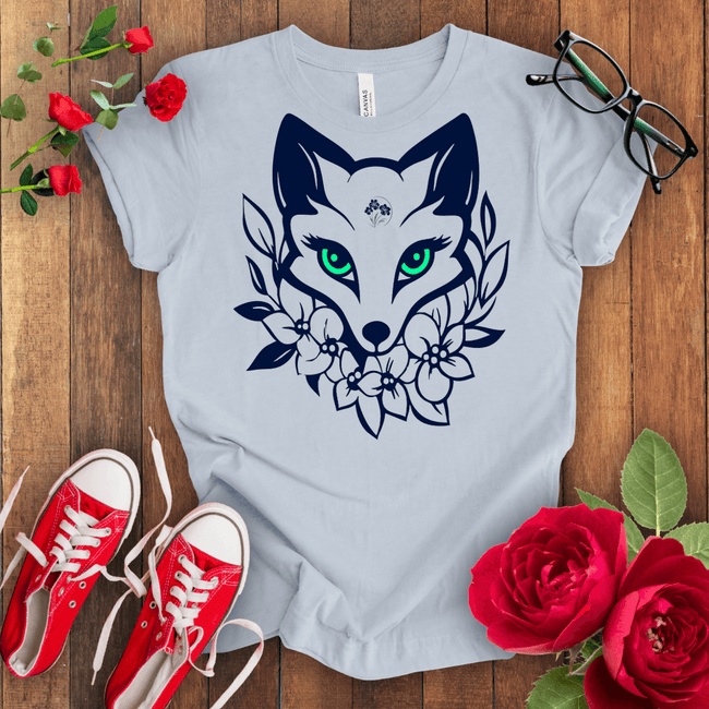 Adorable Sneaky Fox T-shirt - STYLISHOUR